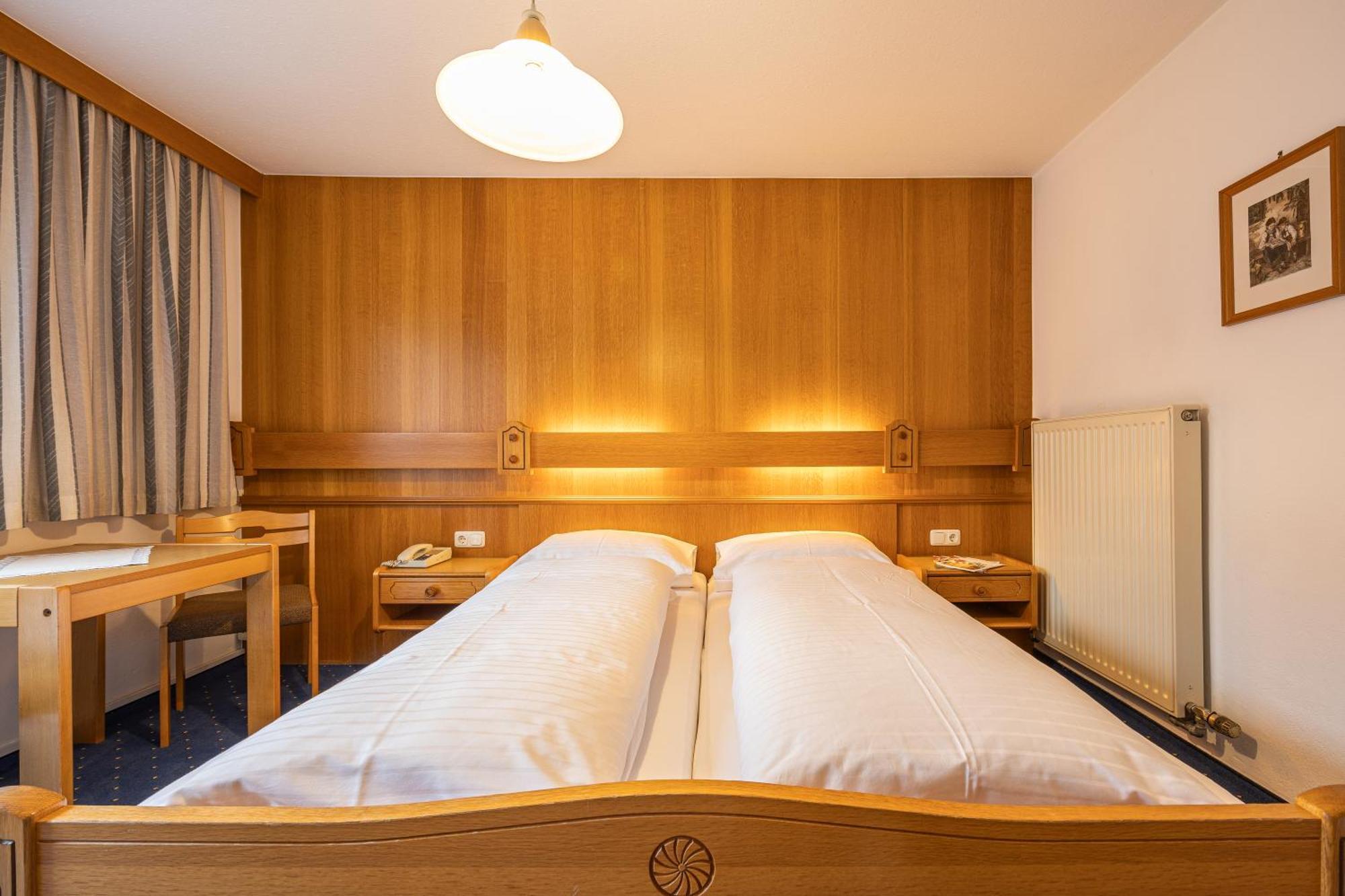 Pension Haus Riedlsperger Saalbach-Hinterglemm Exteriör bild