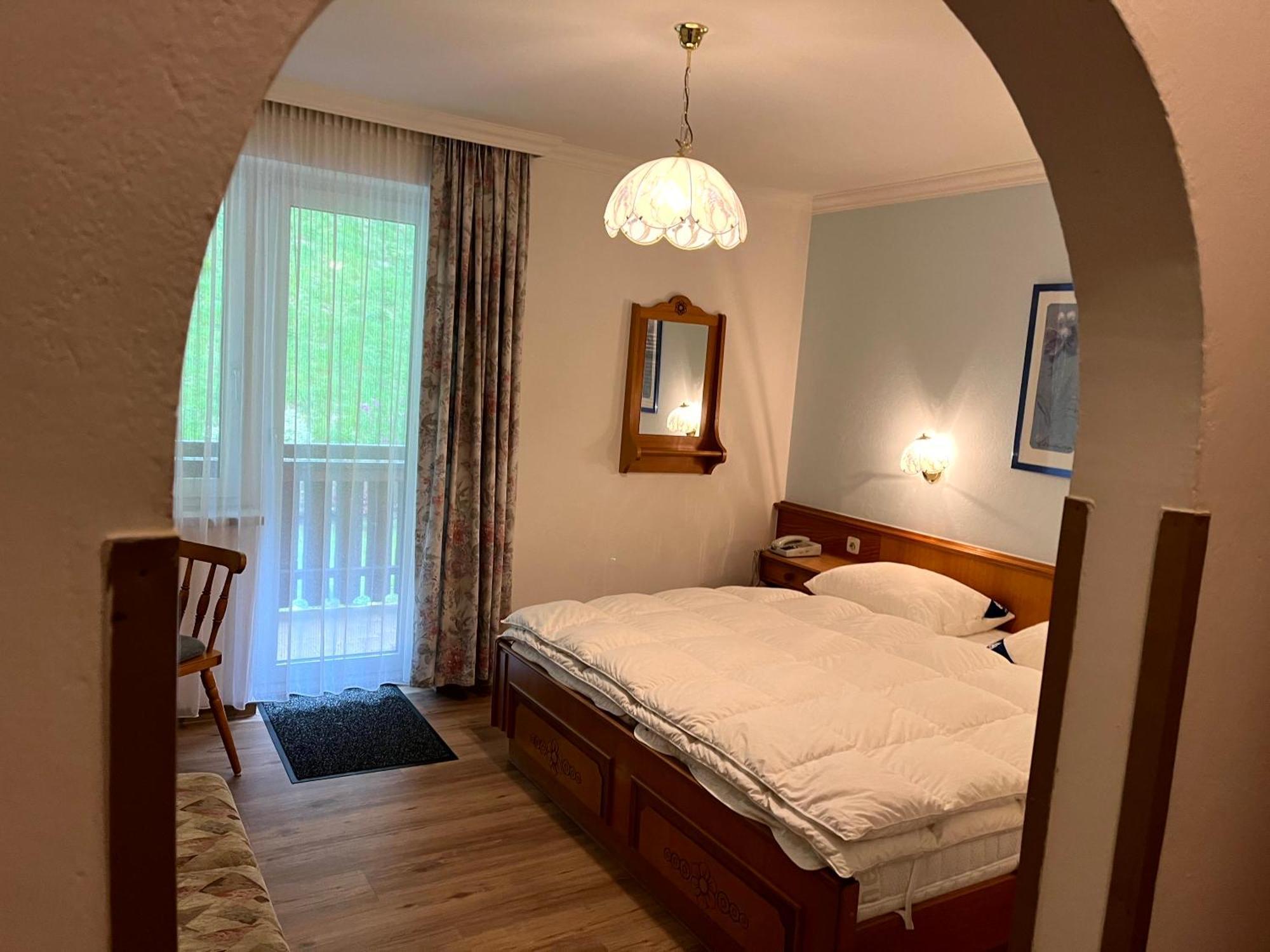 Pension Haus Riedlsperger Saalbach-Hinterglemm Exteriör bild